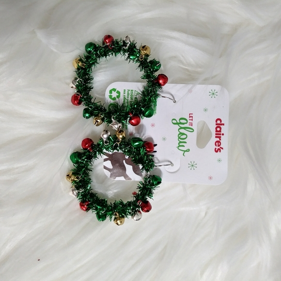 Christmas Reef Earrings with Real Jingle Bells - Picture 2 of 2